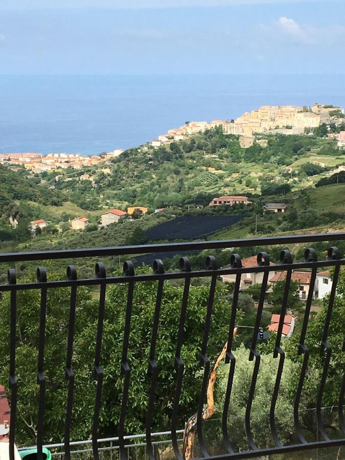 Il Podere Dell'Angelo Old Country House ベルヴェデーレ・マリッティモ エクステリア 写真